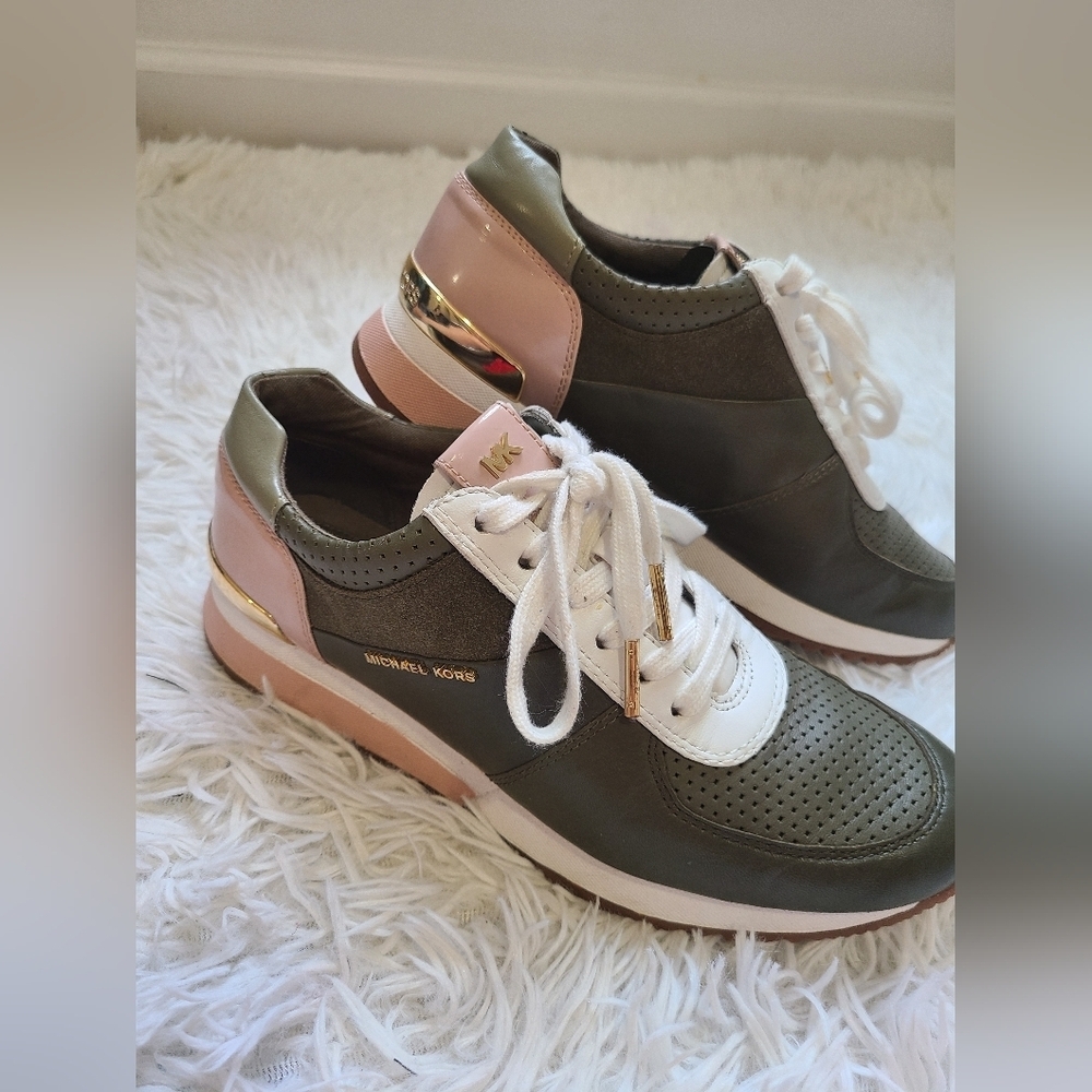 Michael Kors Olive Green W/ Pink and White Accent leather Sneakers Bubbl…​